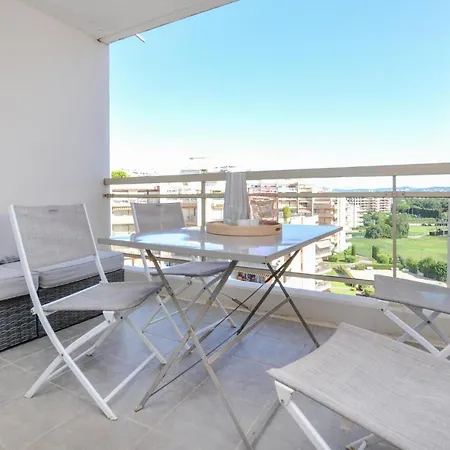Appartamento In Mandelieu